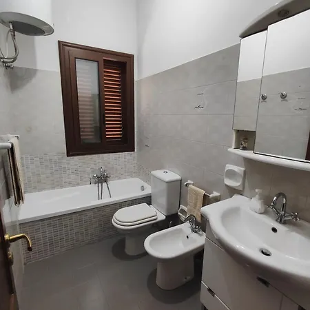 Apartment Anto's House *